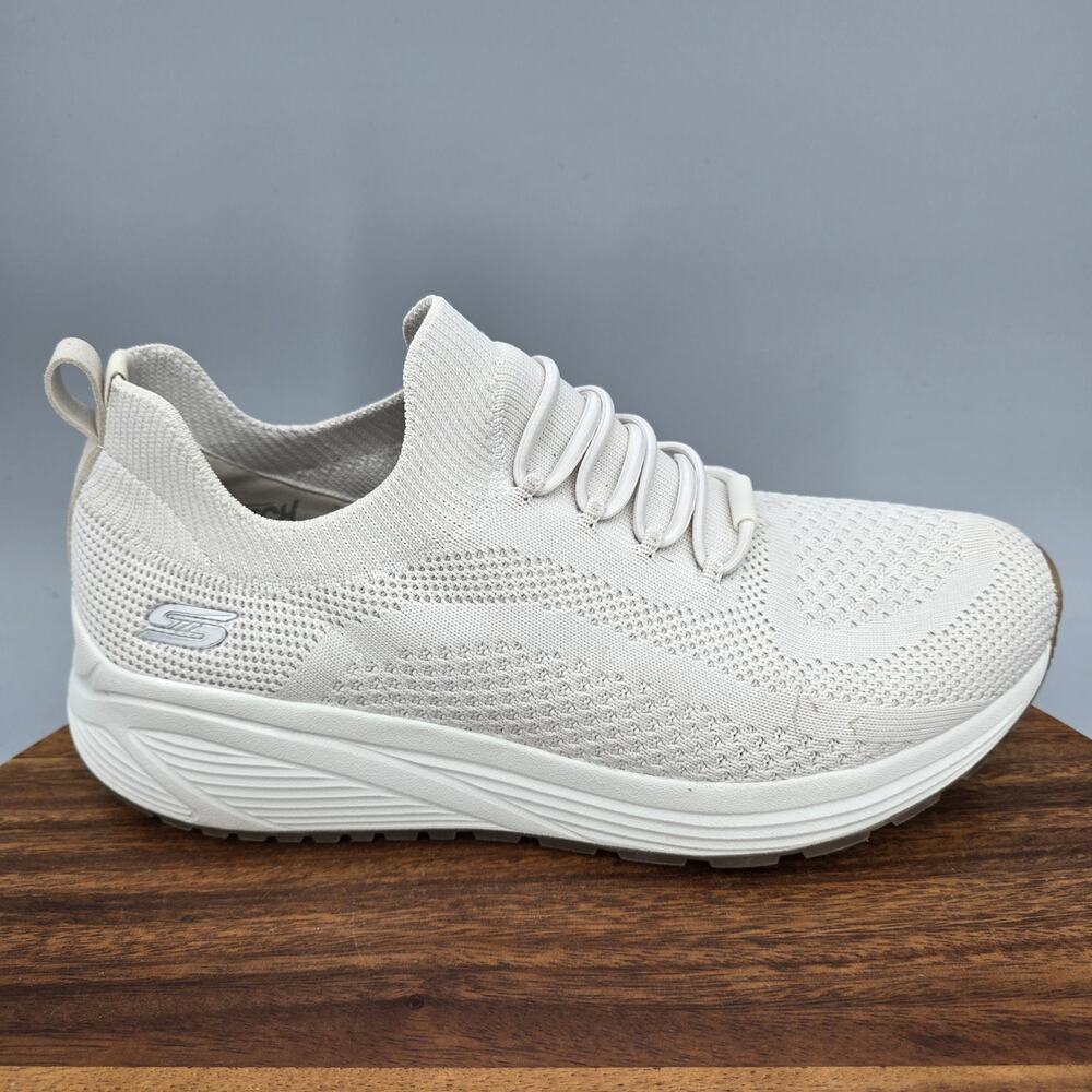 Bobs Skechers Shoes Womens 9.5 Cream Stretch Slip On Walking Athletic Sneakers
